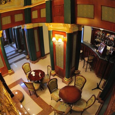 Лобби бар в гостинице Украина г.Симферополь